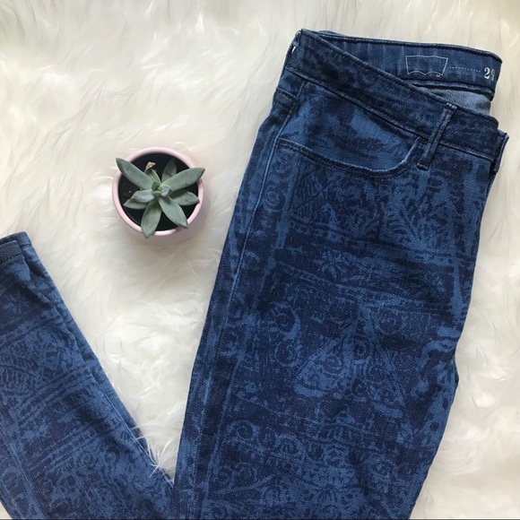 Levi's Denim - Levi’s Printed Skinny Jeans - Size 29 - EUC!